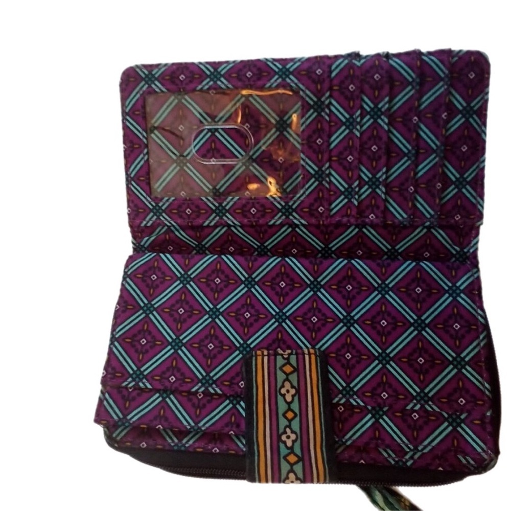 Vera Bradley Wristlet - Picture 4 of 5